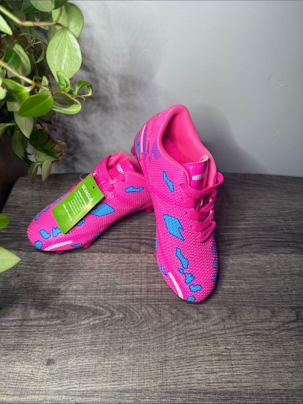Dream Pairs Girls Soccer Cleats Size US 13 Pink Blue Silvadur NWT